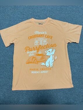 Disney Marie Croissant Cafe Graphic Tee Adult L